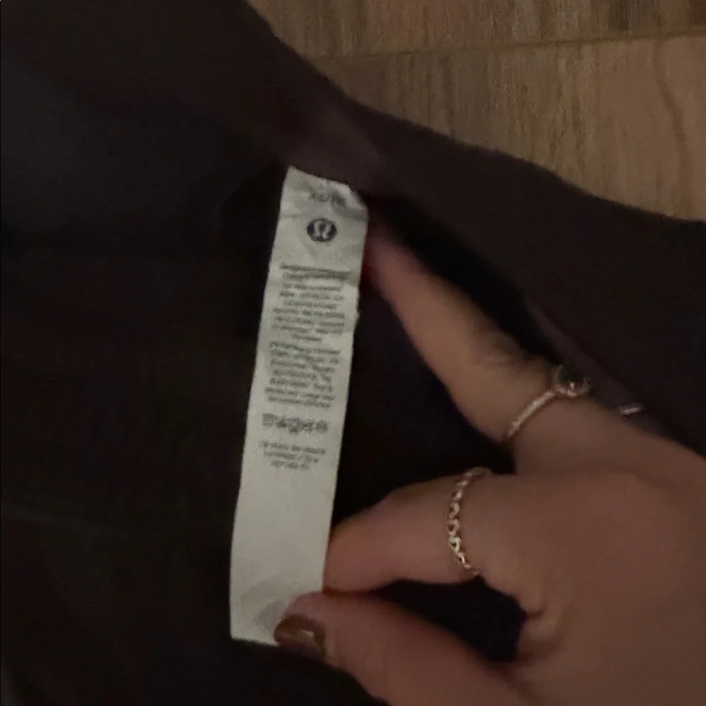 lululemon athletica women’s brown Joggers - Picture 2 of 3